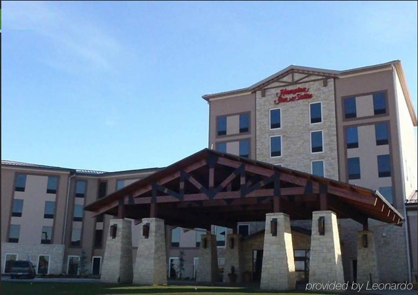 Hampton Inn & Suites I-35/Mulvane מראה חיצוני תמונה