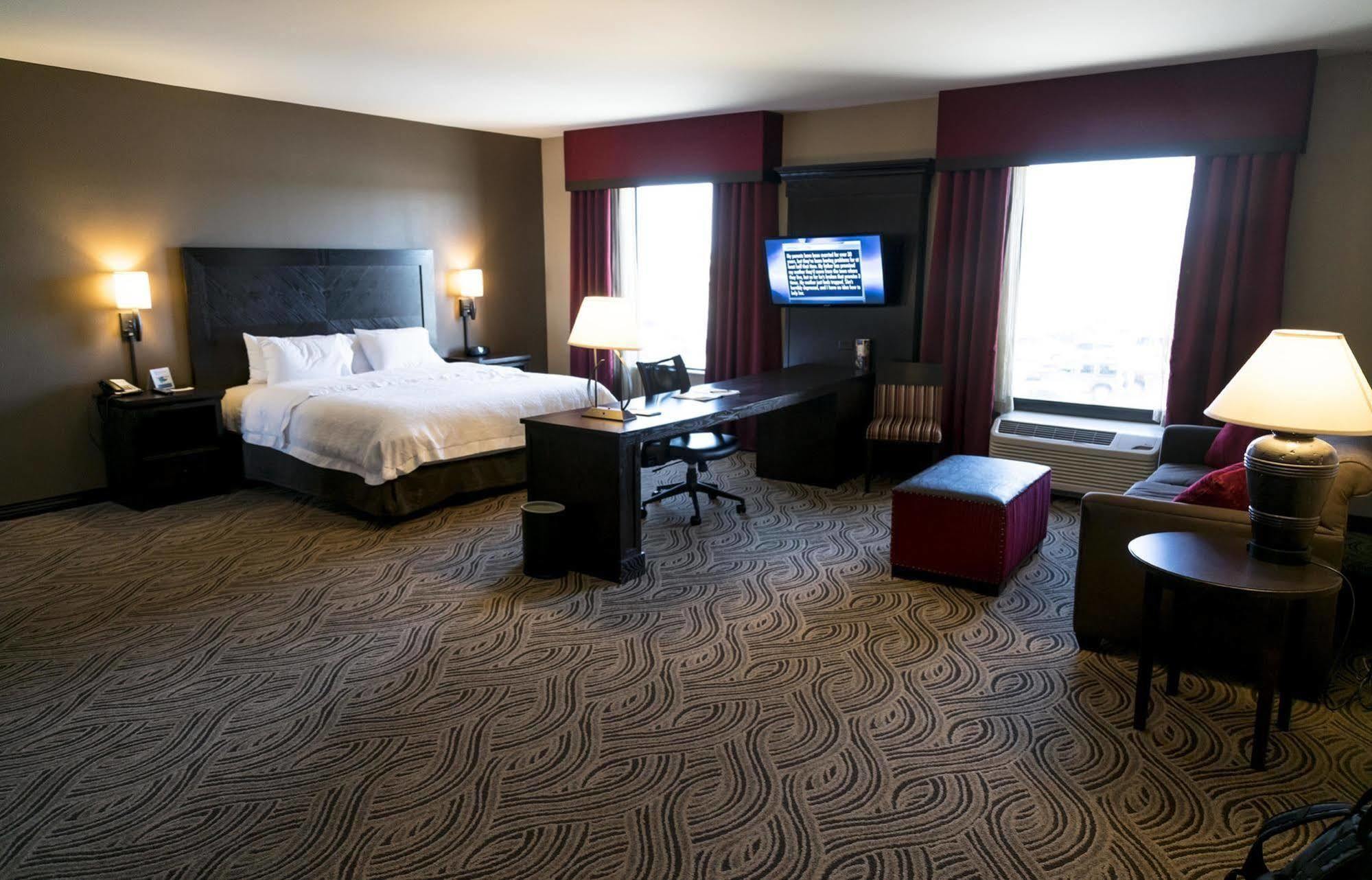 Hampton Inn & Suites I-35/Mulvane מראה חיצוני תמונה